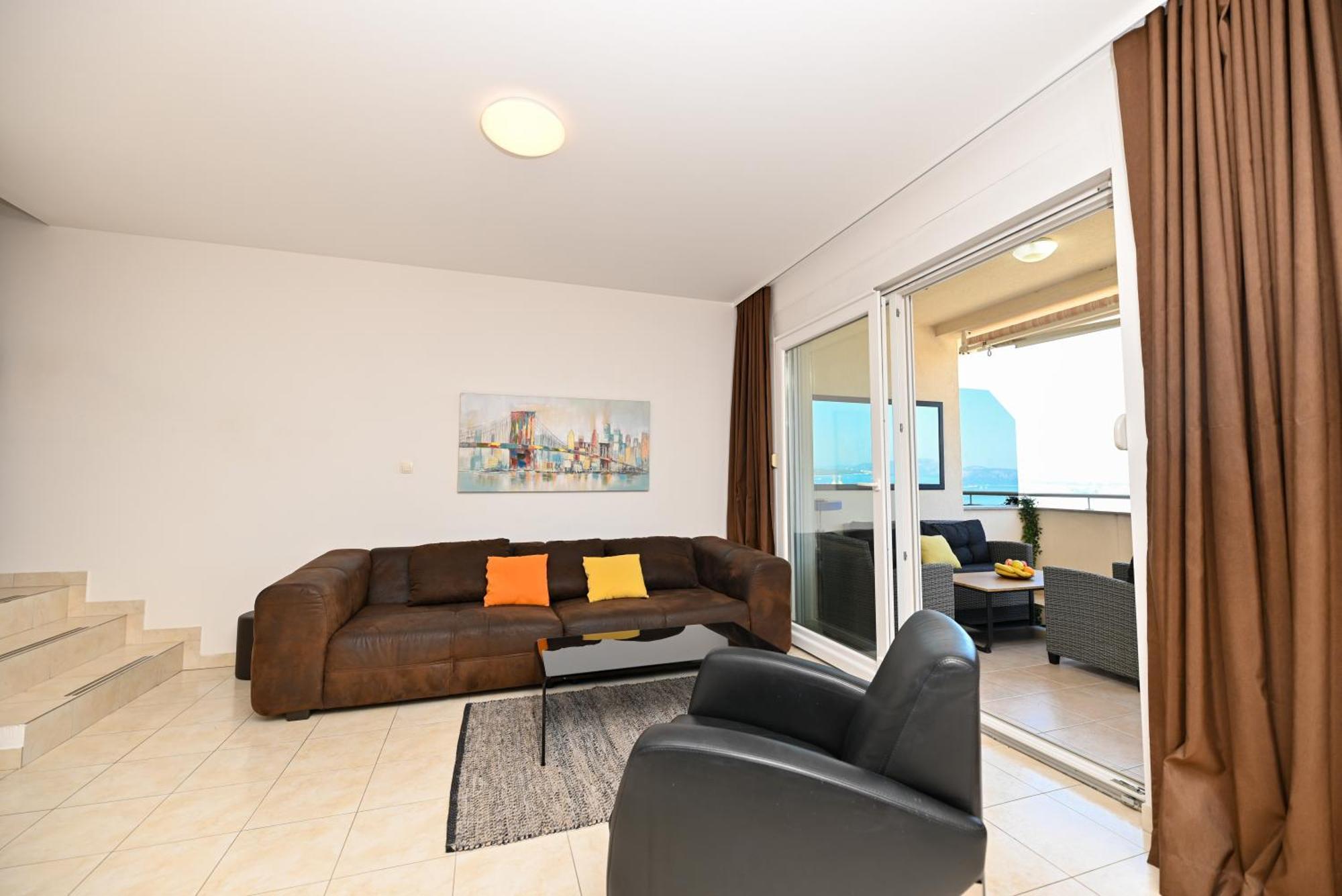 Apartment Sunny Place With Sea View *