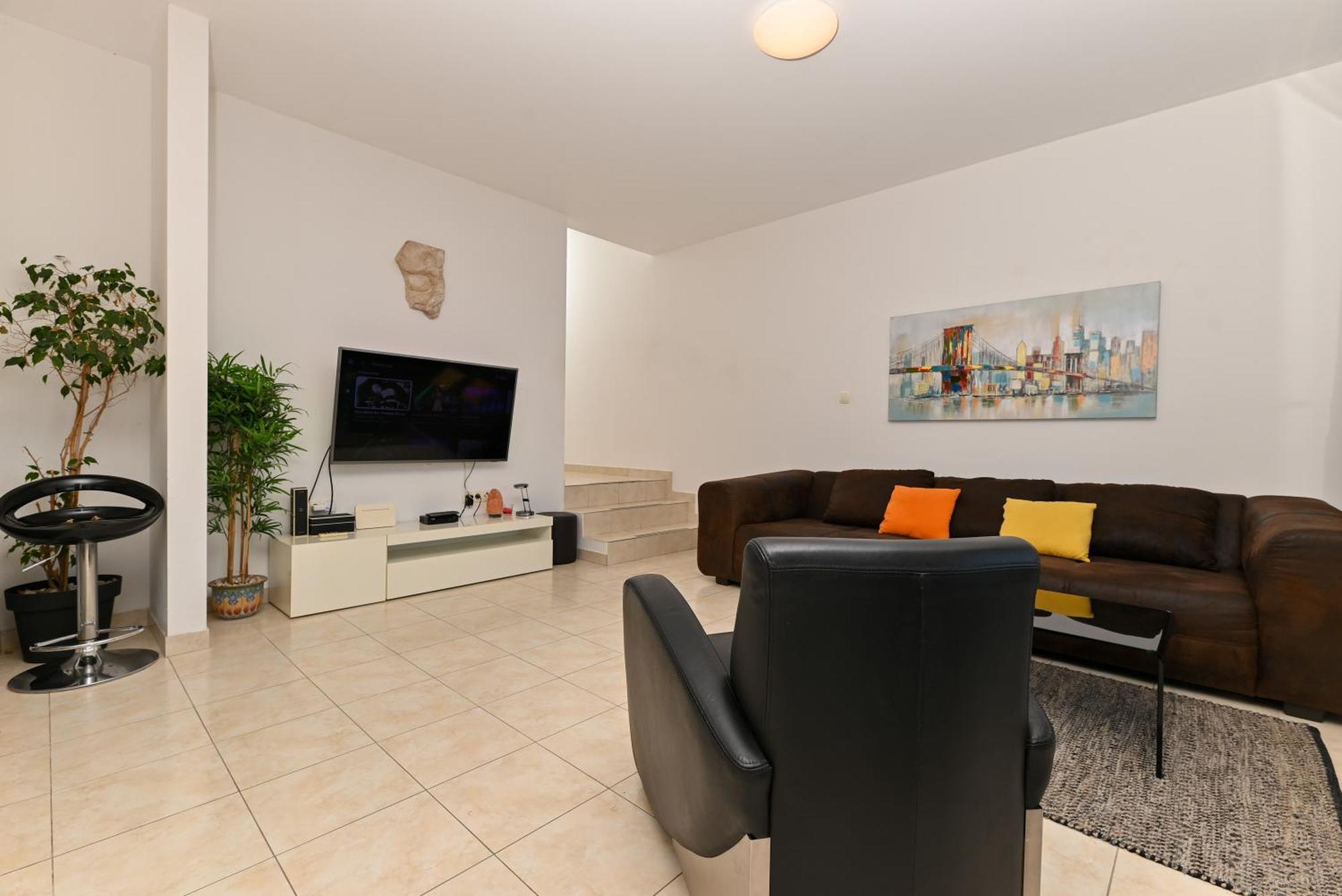 Apartment Sunny Place With Sea View